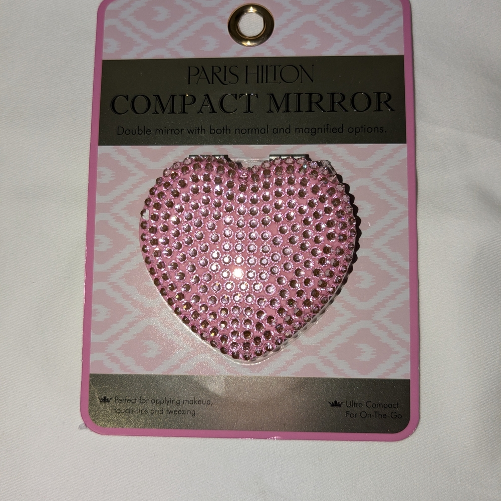 Paris Hilton Compact Mirror - It's Super Cute 🥰